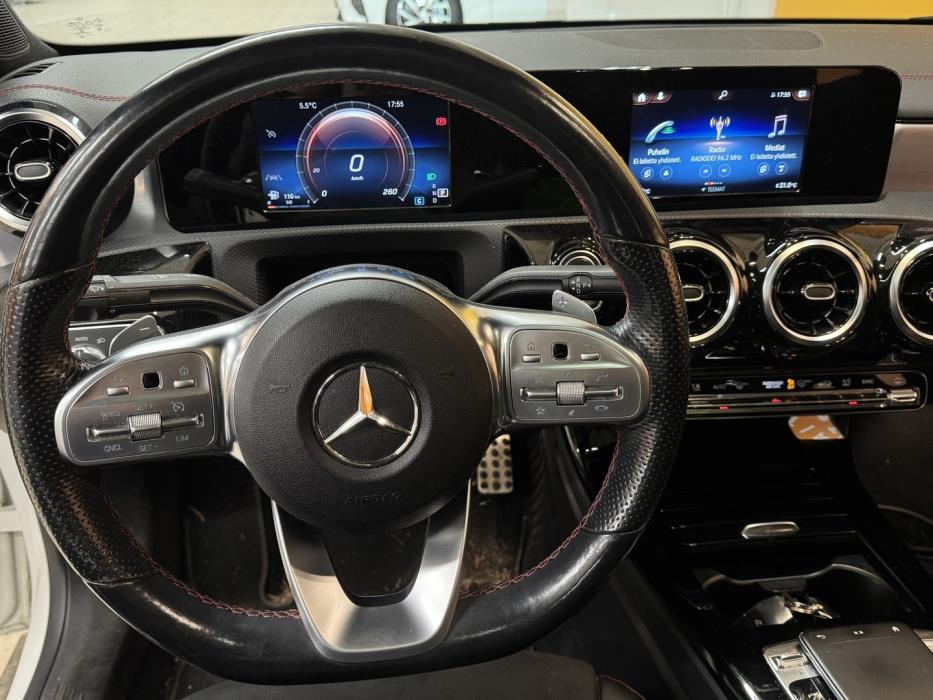 MERCEDES-BENZ CLA 2020