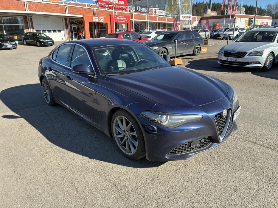 ALFA ROMEO Giulia 2017