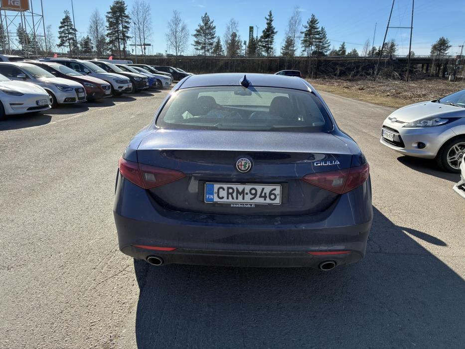 ALFA ROMEO Giulia 2017