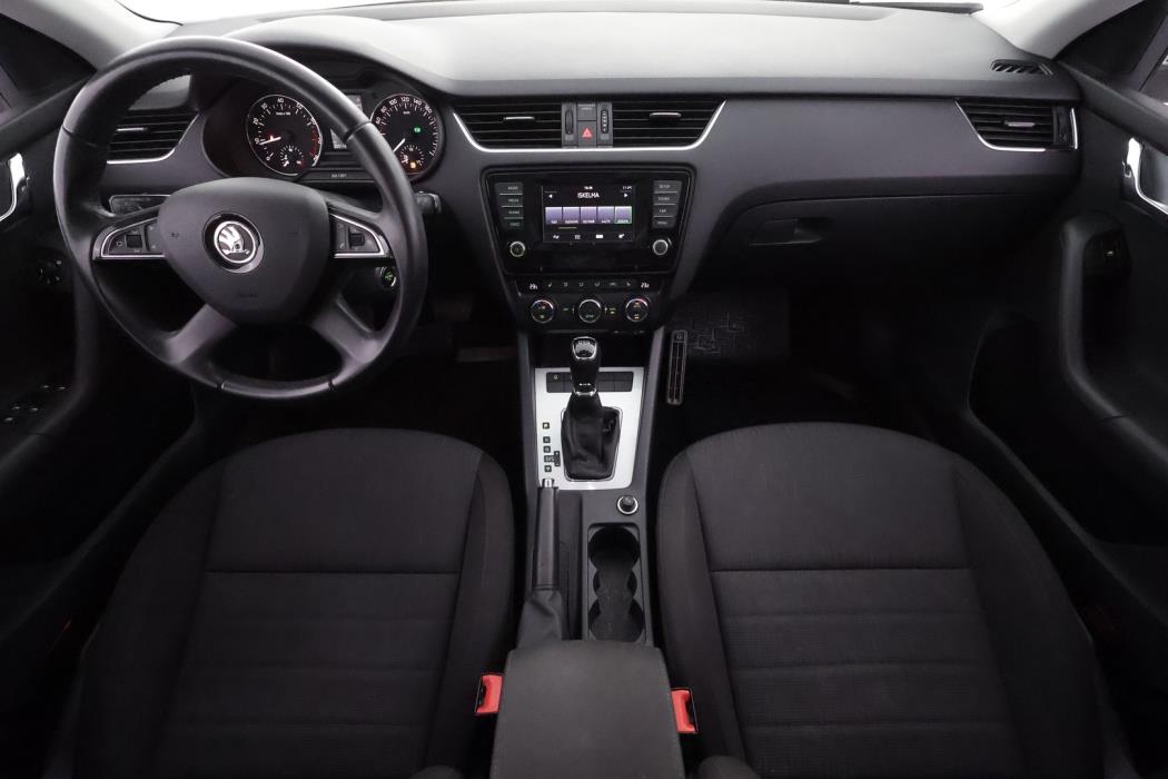 SKODA Octavia 2015