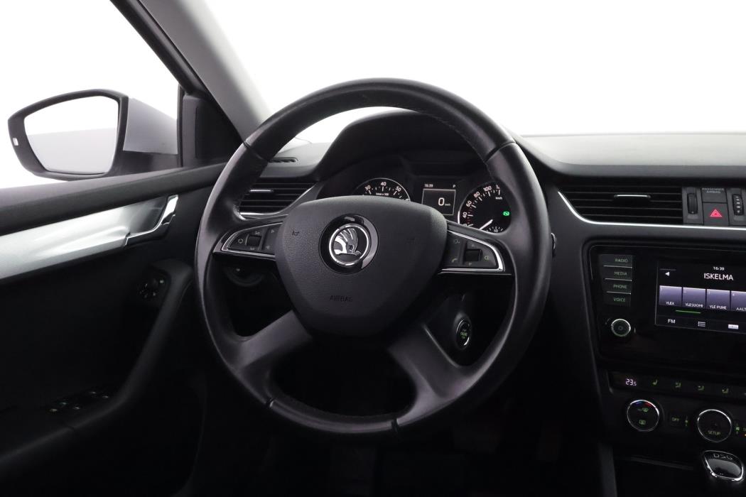 SKODA Octavia 2015