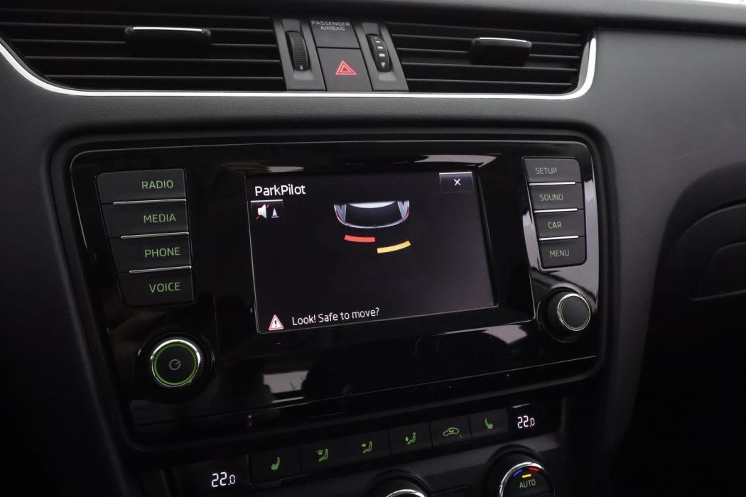 SKODA Octavia 2015
