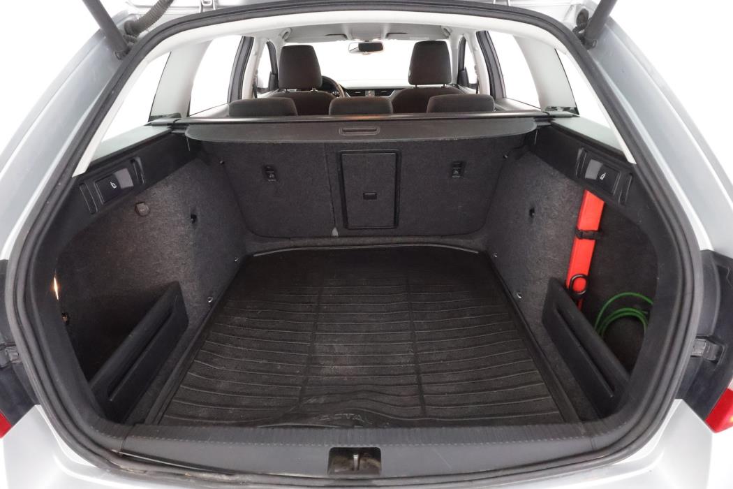 SKODA Octavia 2015