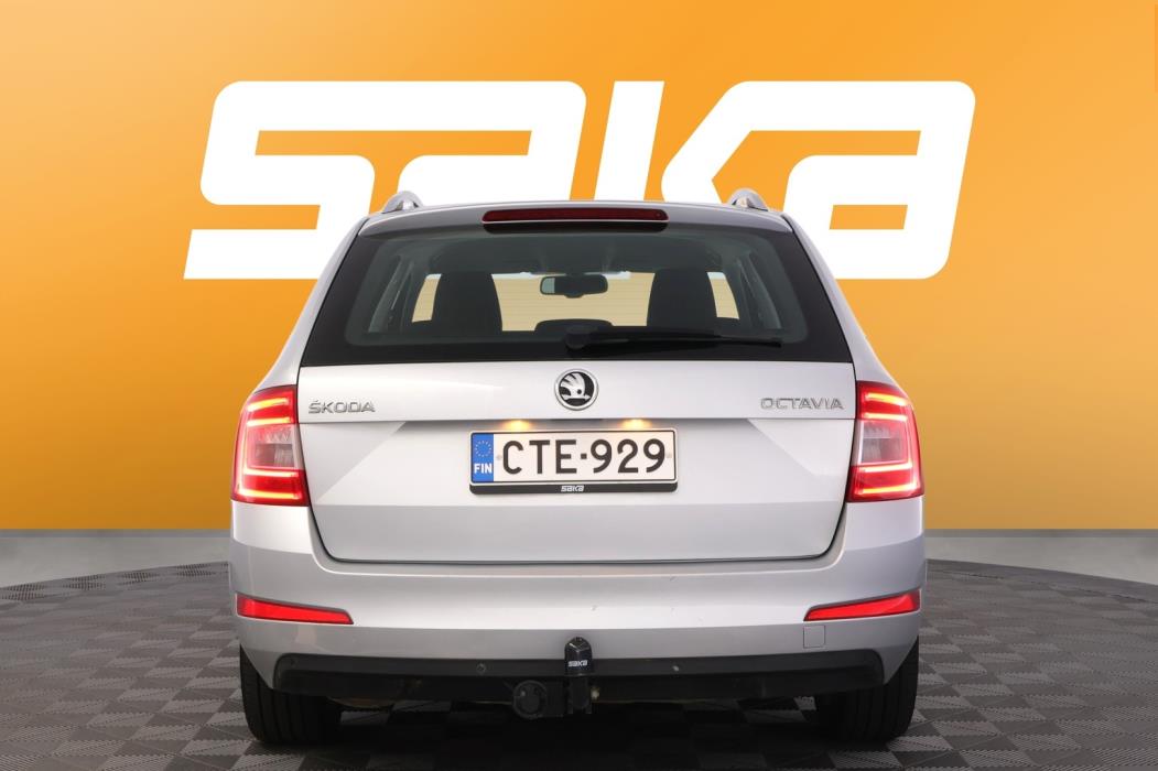 SKODA Octavia 2015