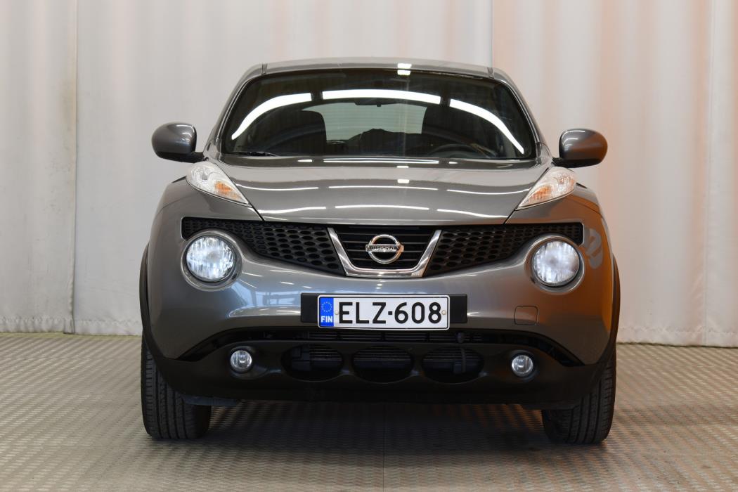 NISSAN Juke 2011