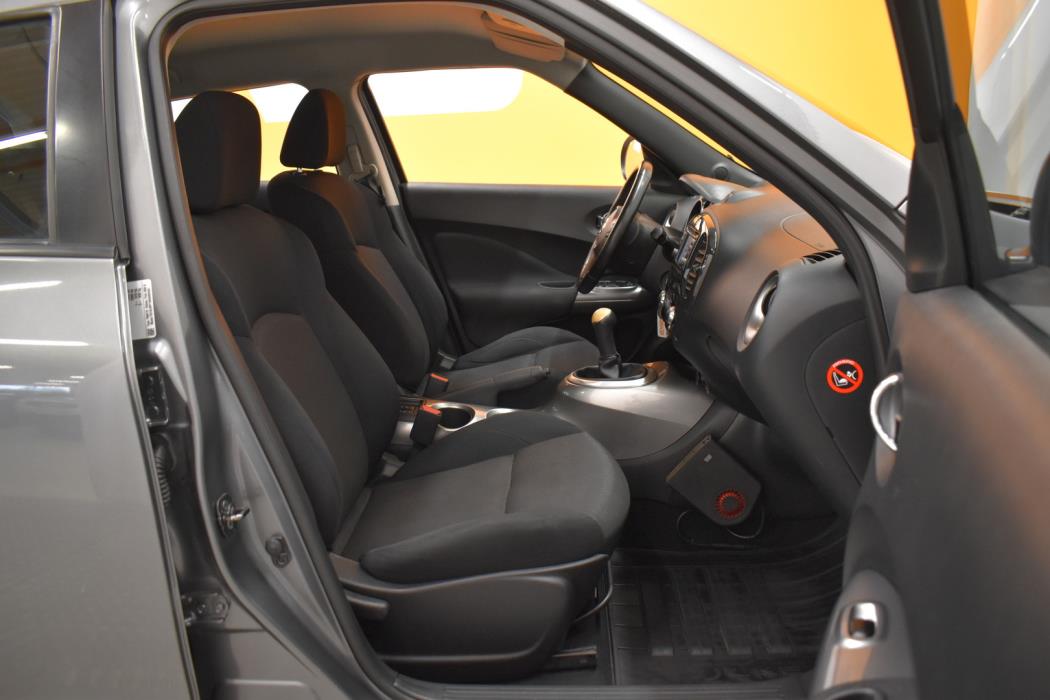 NISSAN Juke 2011