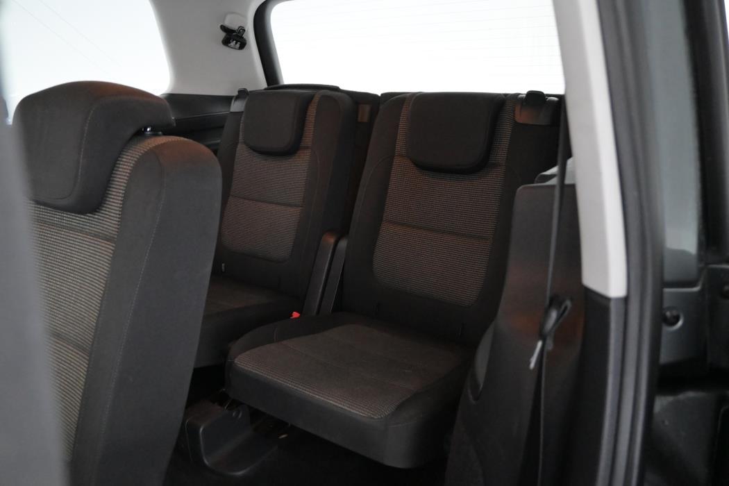 VOLKSWAGEN Sharan 2014