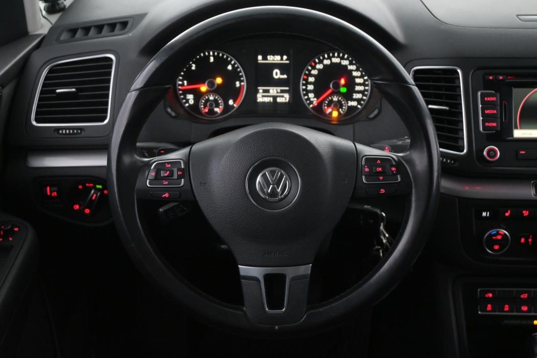 VOLKSWAGEN Sharan 2014