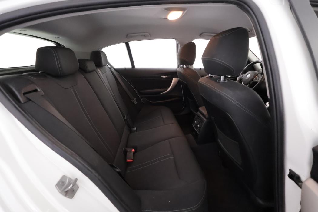 BMW 118 2017