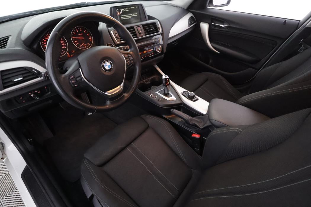 BMW 118 2017