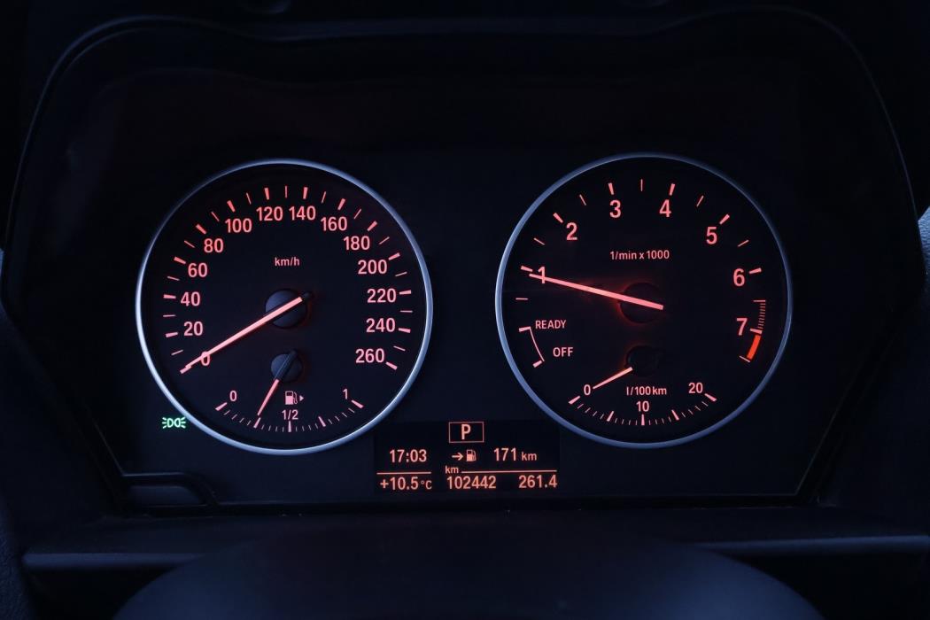 BMW 118 2017