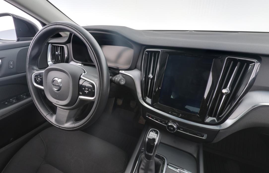 VOLVO V60 2019