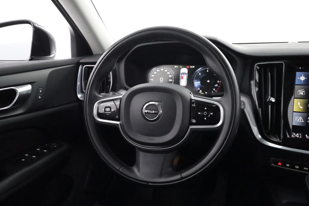 VOLVO V60 2019