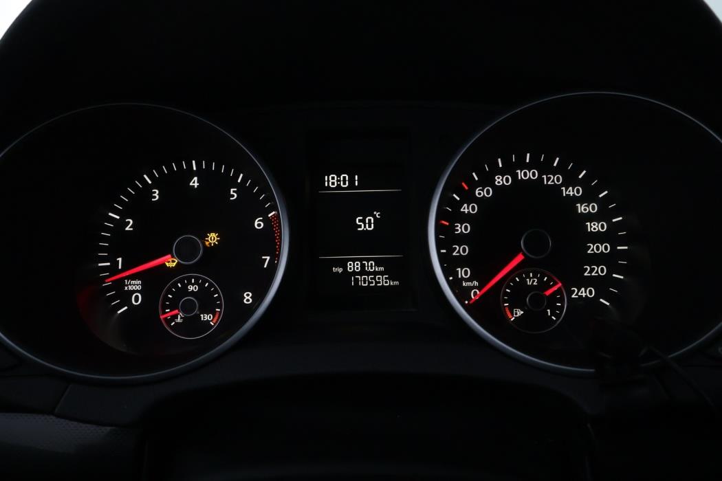 VOLKSWAGEN Golf 2012