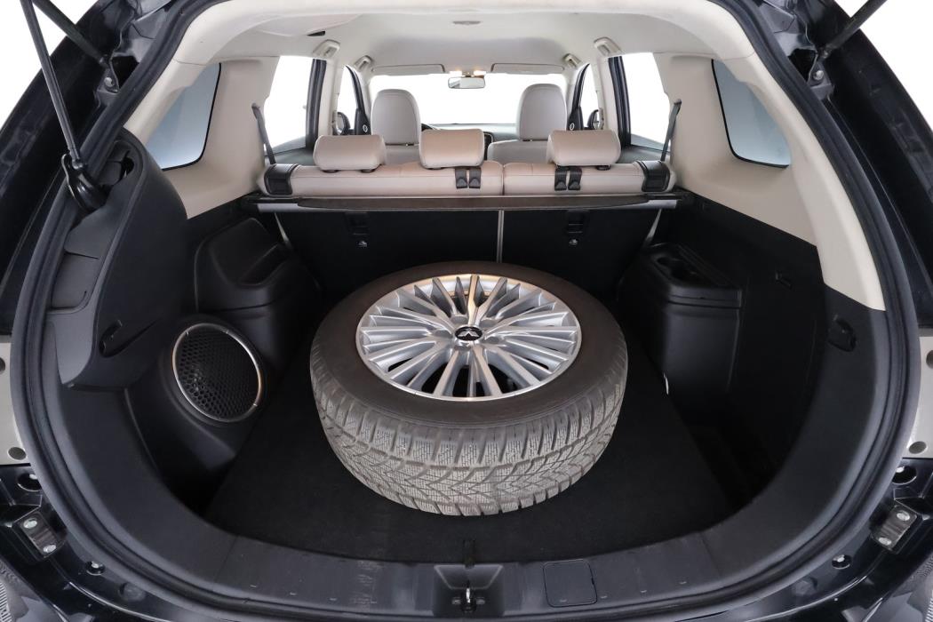 MITSUBISHI Outlander PHEV 2015