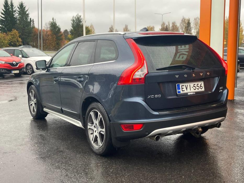 VOLVO XC60 2012