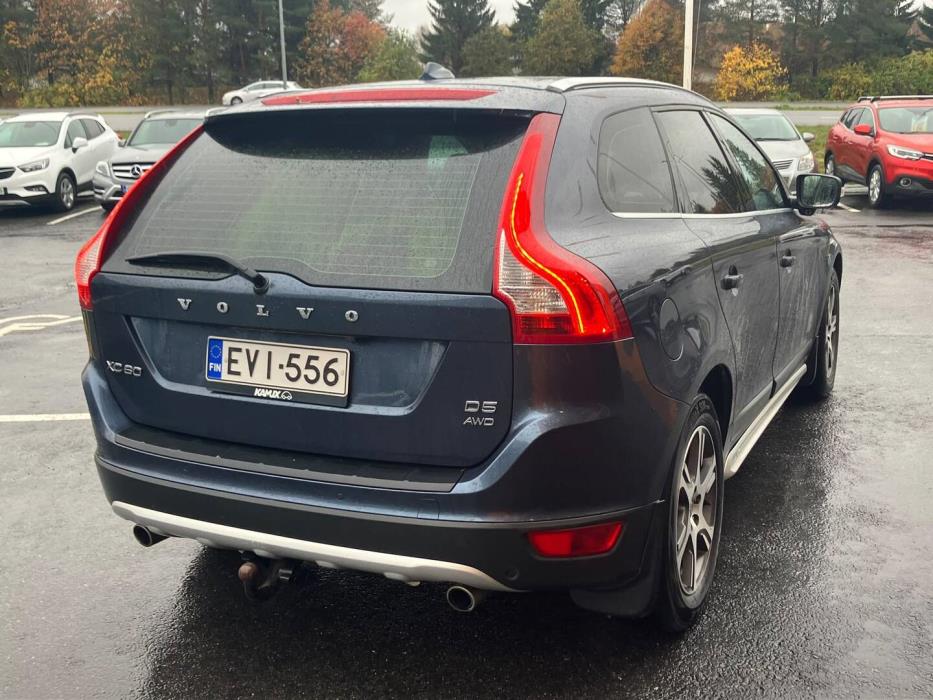 VOLVO XC60 2012