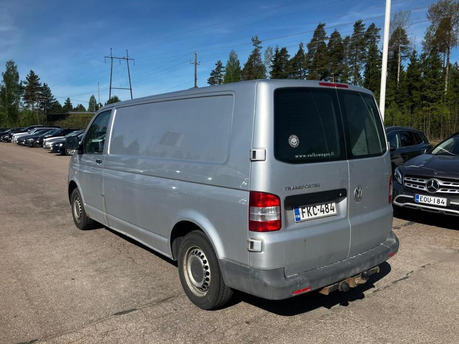 VOLKSWAGEN Transporter 2011