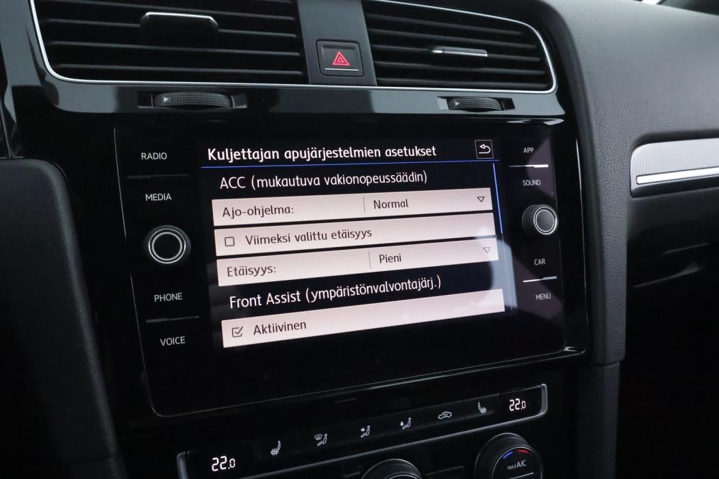VOLKSWAGEN Golf 2018