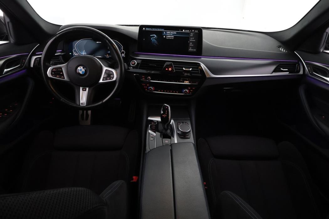 BMW 545 2021