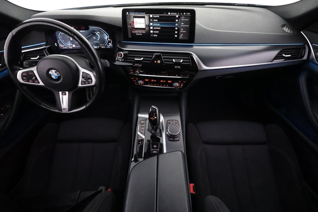 BMW 545 2021