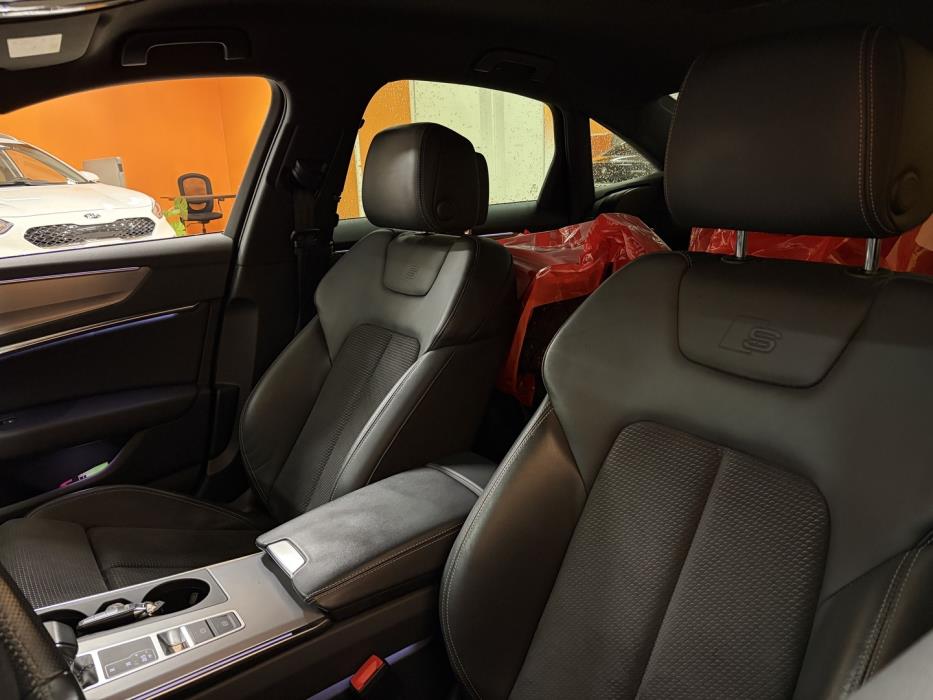 AUDI A6 2020