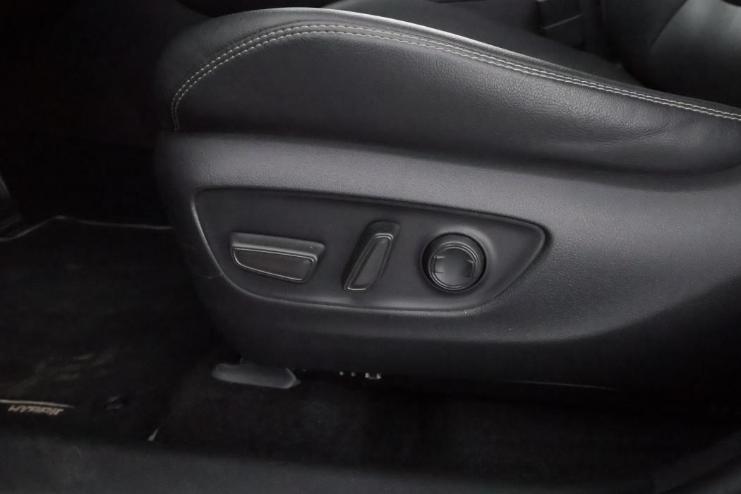 TOYOTA RAV4 2019