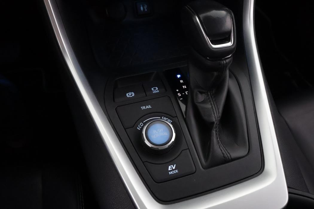 TOYOTA RAV4 2019