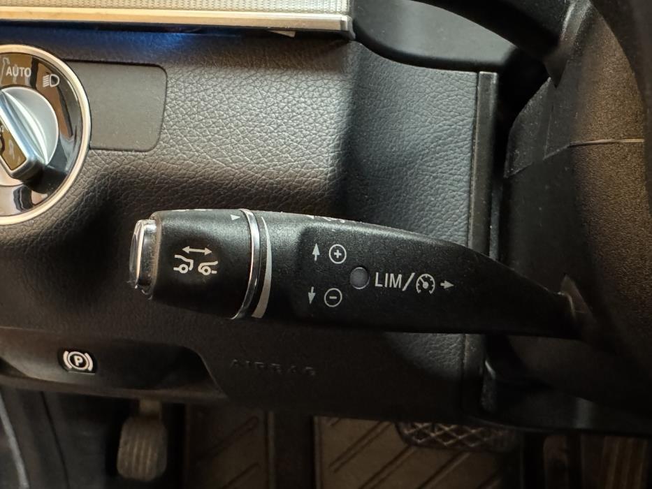 MERCEDES-BENZ E 2016