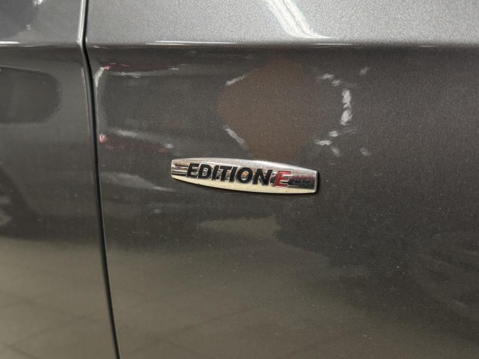 MERCEDES-BENZ E 2016