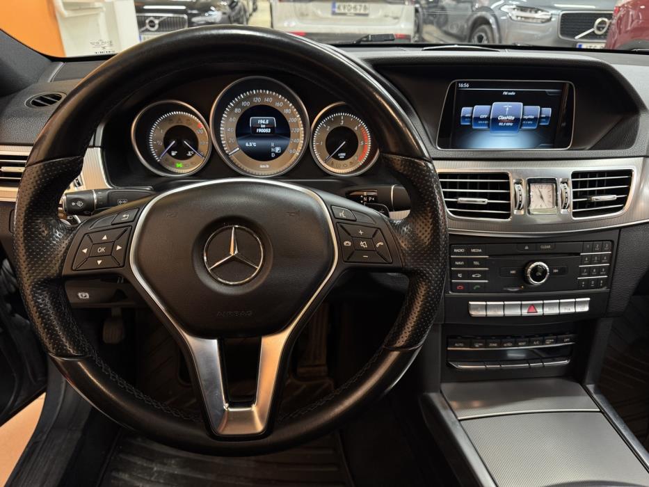 MERCEDES-BENZ E 2016