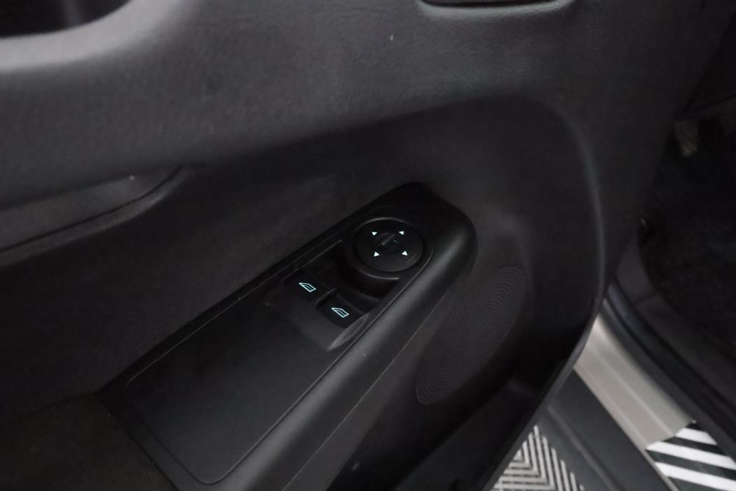 FORD Transit Courier 2017