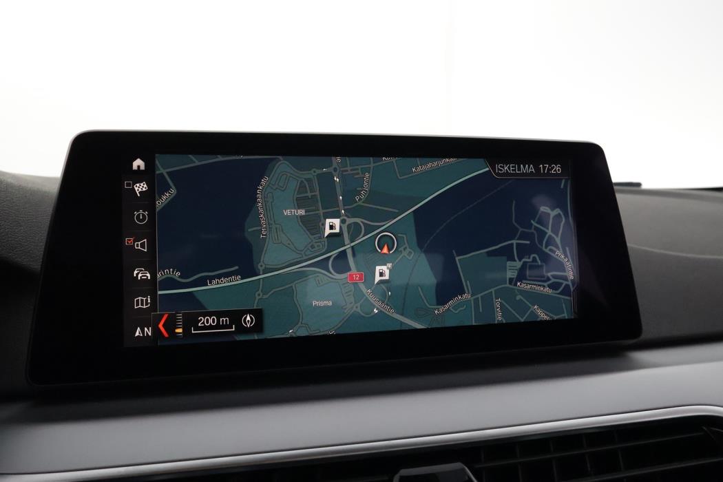 BMW 518 2018