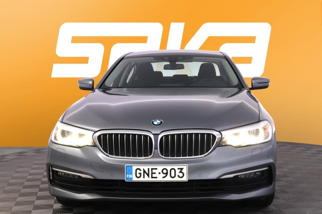 BMW 518 2018