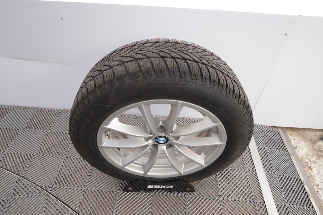 BMW 518 2018