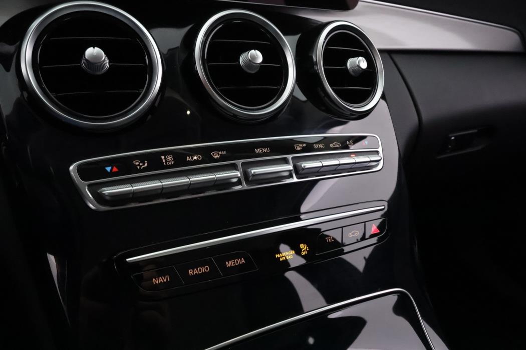 MERCEDES-BENZ C 2019