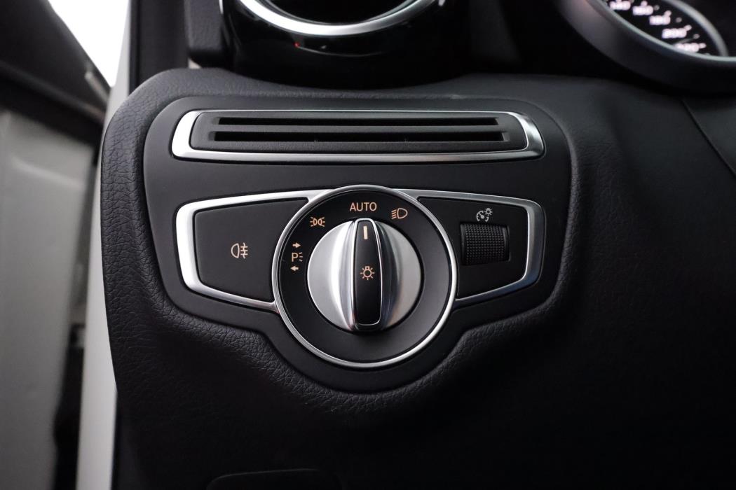 MERCEDES-BENZ C 2019
