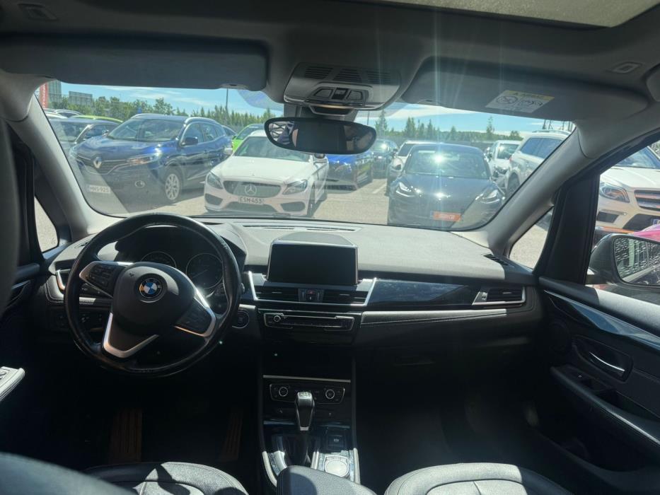 BMW 220 2016
