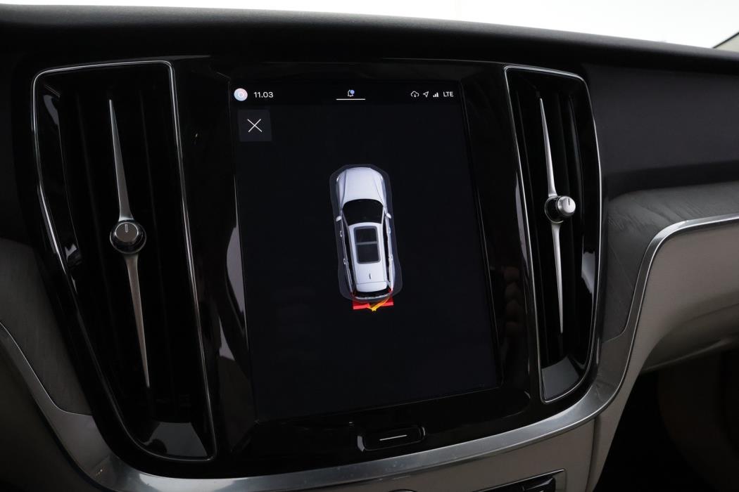 VOLVO V60 Cross Country 2023