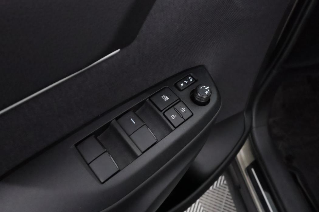 TOYOTA Yaris Cross 2024