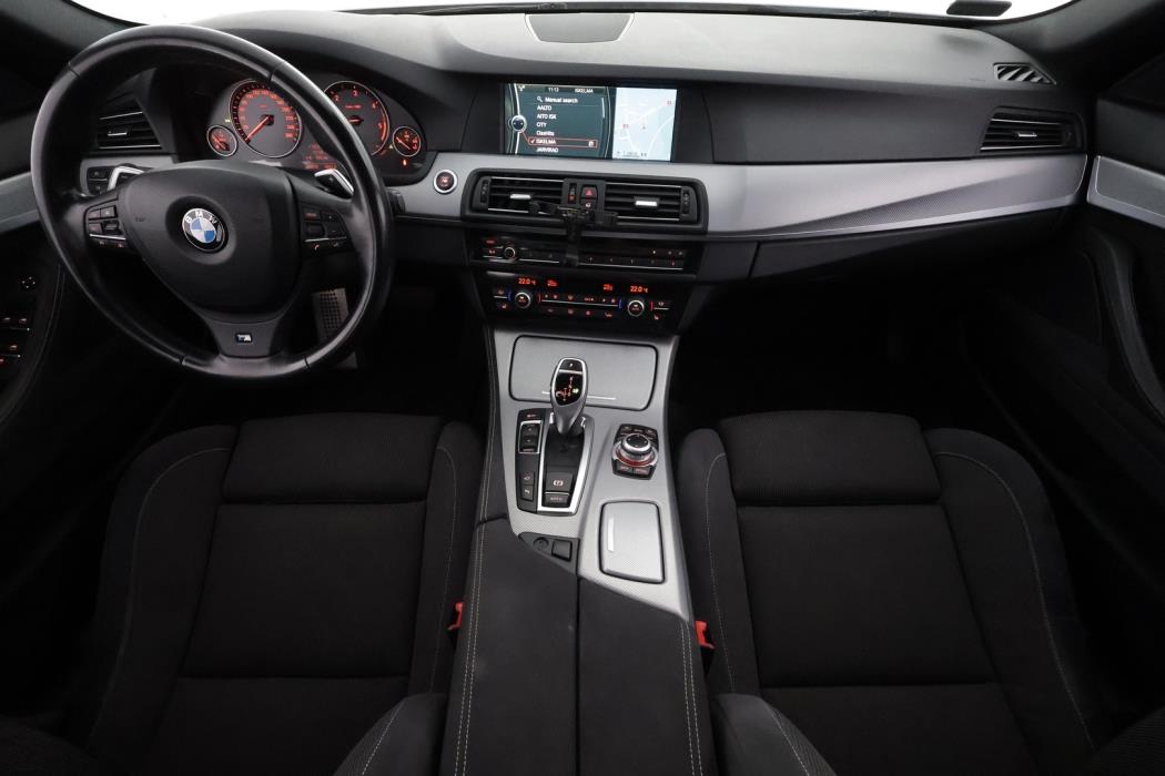 BMW 530 2011