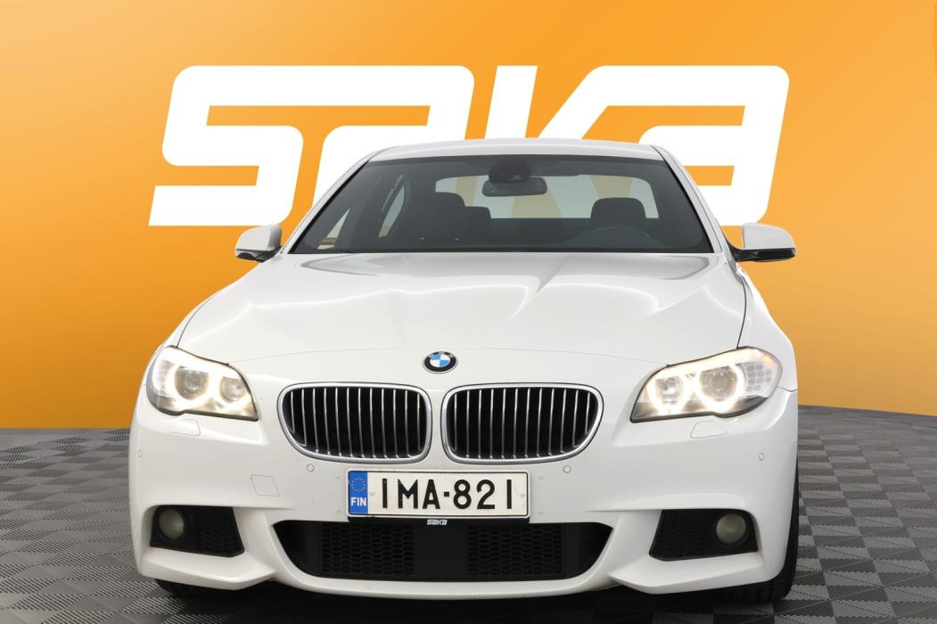 BMW 530 2011