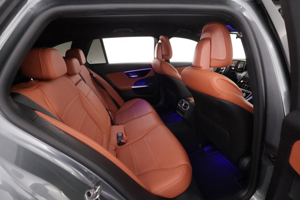 MERCEDES-BENZ C 2022