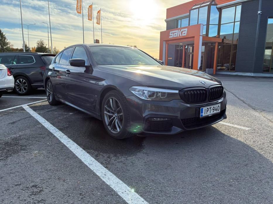 BMW 530 2019
