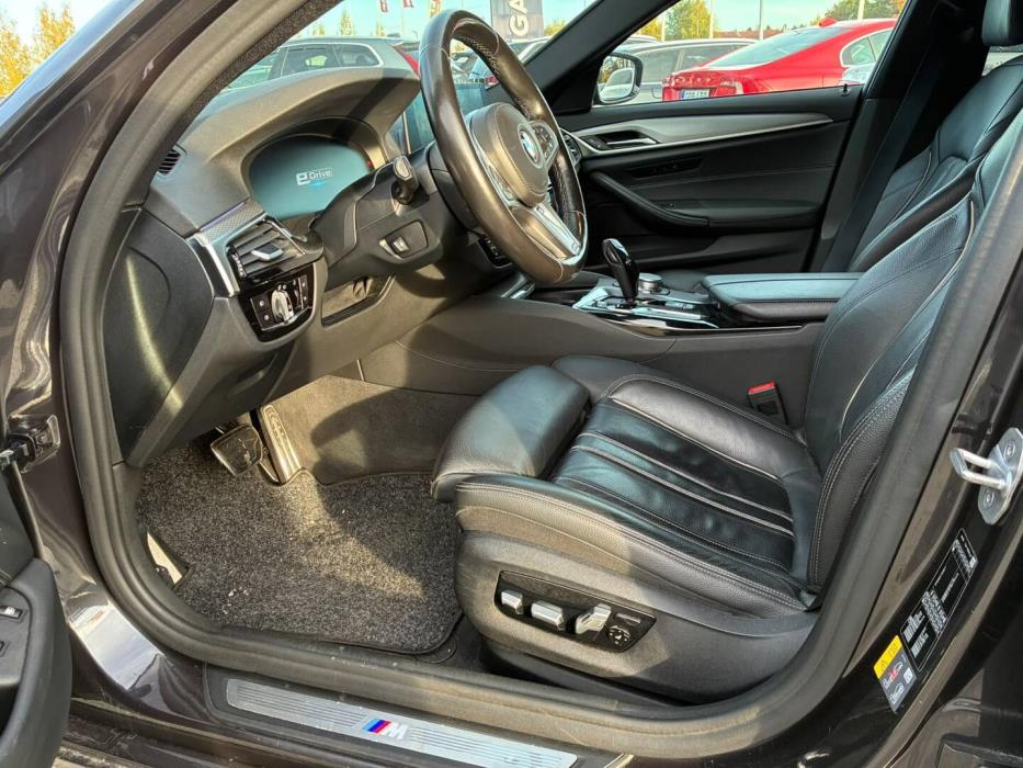 BMW 530 2019