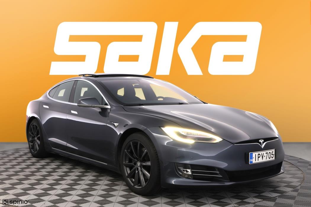 TESLA Model S 2018