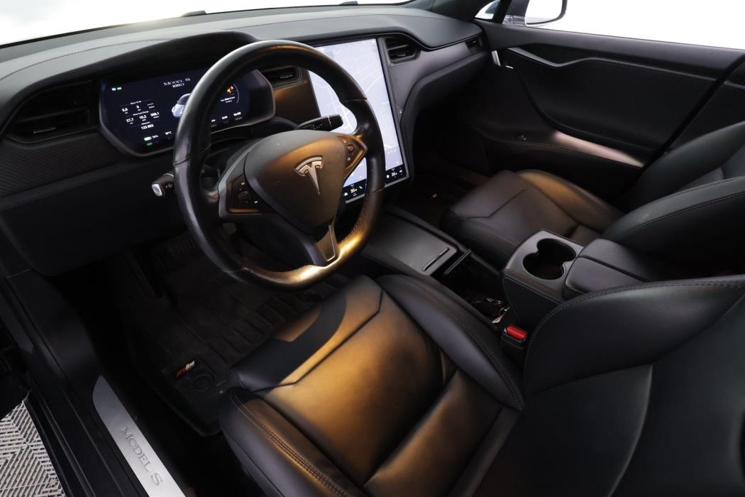 TESLA Model S 2018