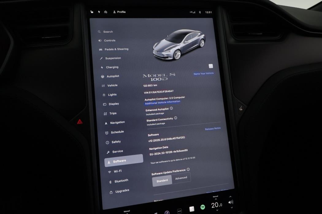 TESLA Model S 2018