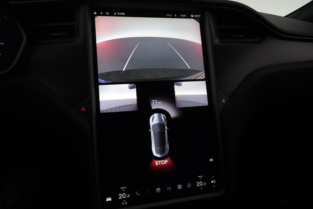 TESLA Model S 2018