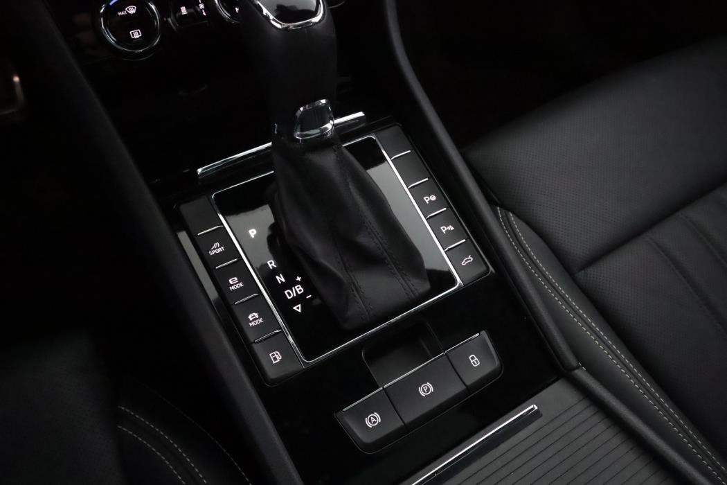 SKODA Superb 2020